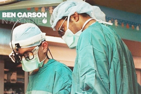 Từ học sinh đội sổ trở thành bác sĩ hàng đầu, bộ trưởng danh tiếng