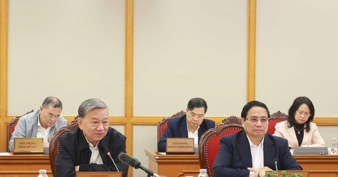 Ủy viên Bộ Chính trị, Ban Bí thư tiên phong cập nhật kiến thức khoa học công nghệ
