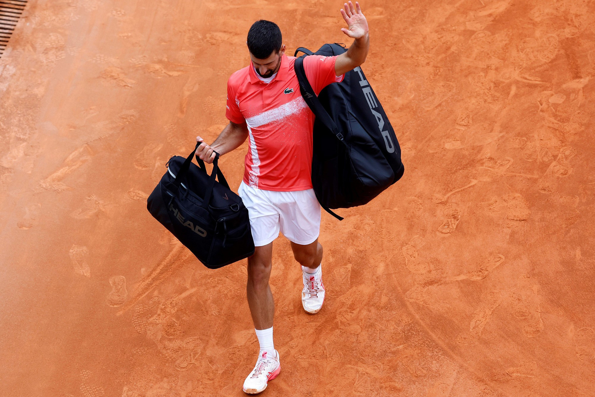 EFE. Djokovic Alejandro Tabilo Monte Carlo 2025.jpg