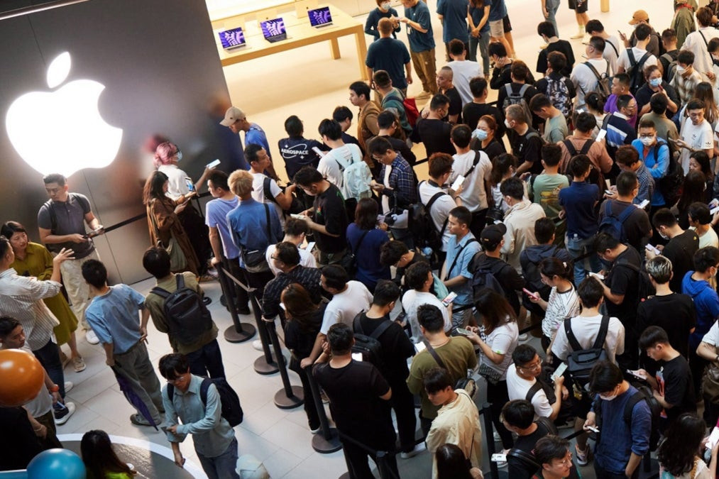 Kỷ nguyên 'nhàm chán' của iPhone sắp kết thúc?