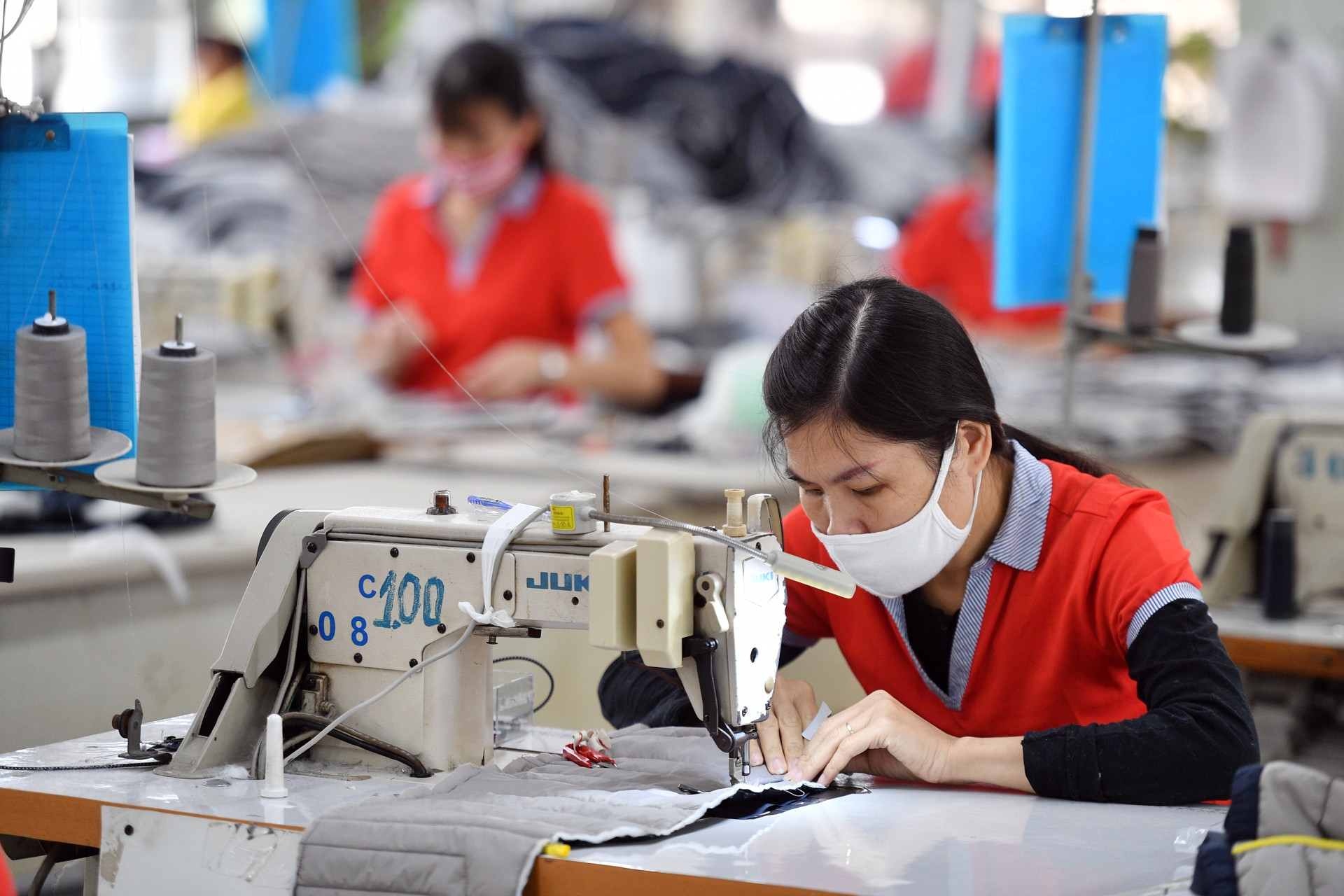 Mỹ hoãn áp thuế 90 ngày, Việt Nam cần làm gì ngay?