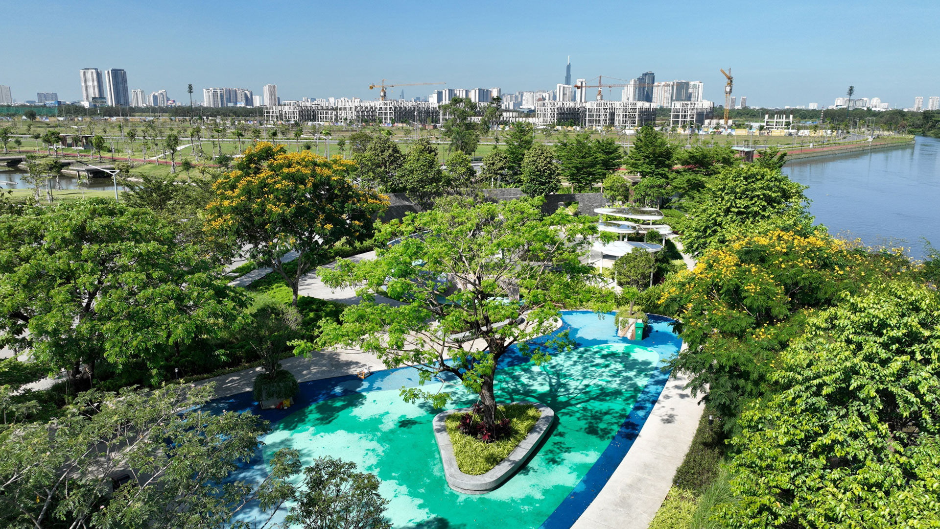 The Global City 3.jpg