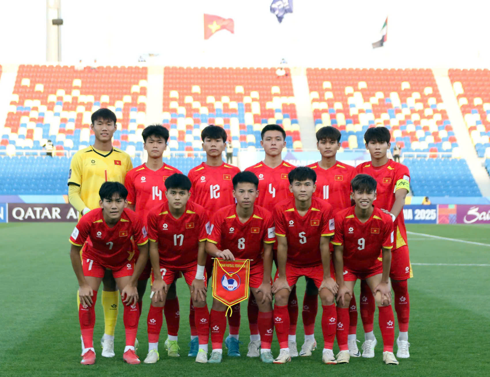 u17 viet nam .jpg