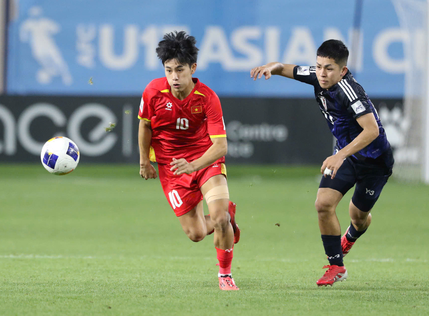 u17 viet nam u17 nhat ban 34.jpg