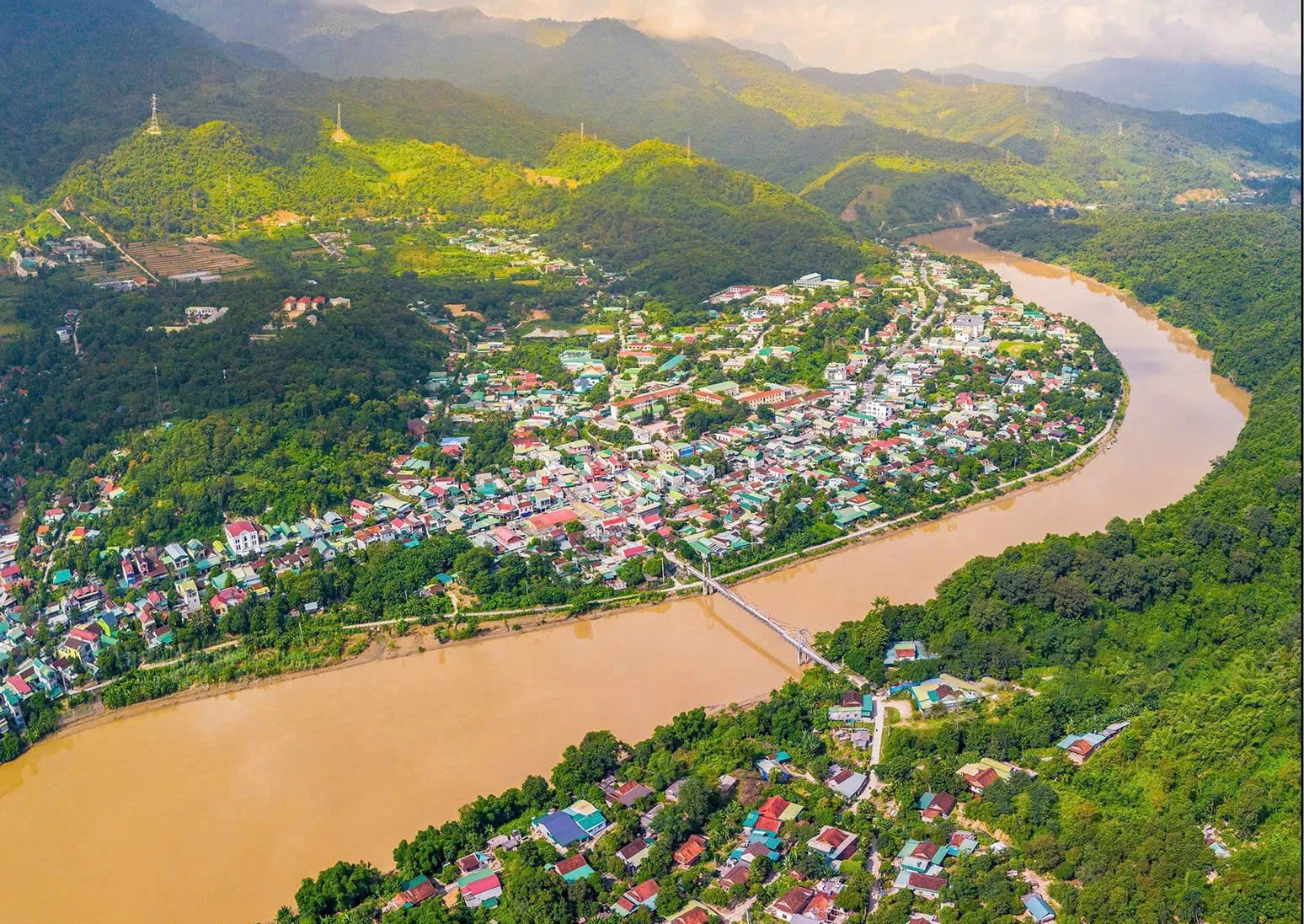 Huyện nào rộng nhất cả nước, có diện tích gấp gần 3,5 lần tỉnh Bắc Ninh?