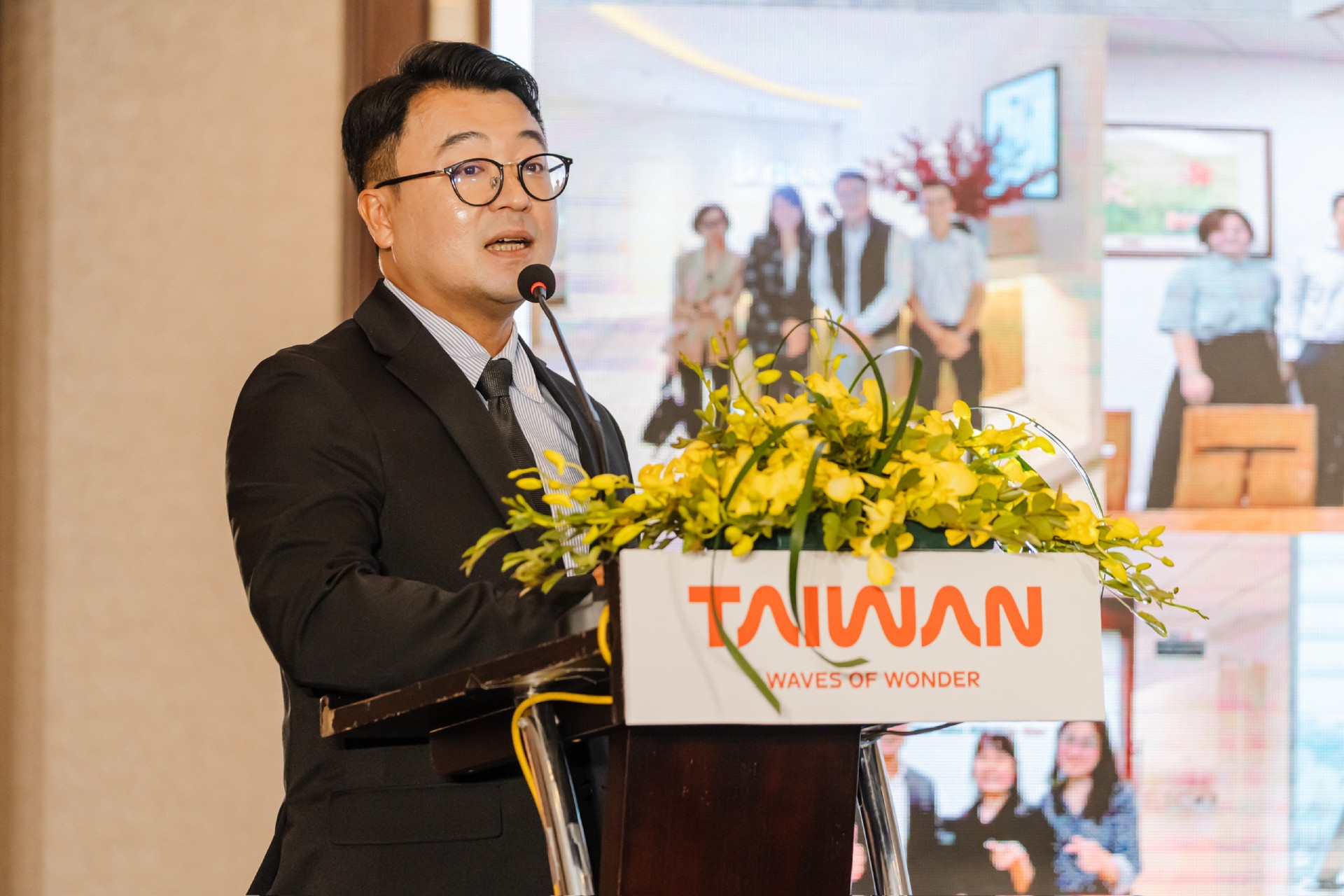 Du lich Dai Loan3.jpg