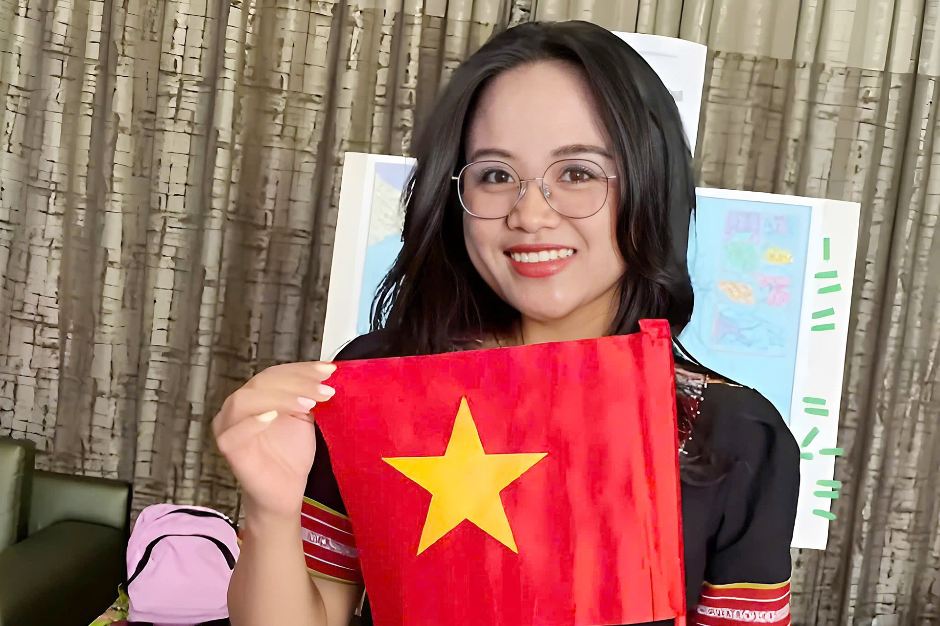 Đường học liên tiếp đứt đoạn, nữ sinh Y Un Diễm săn học bổng Mỹ đầy bất ngờ