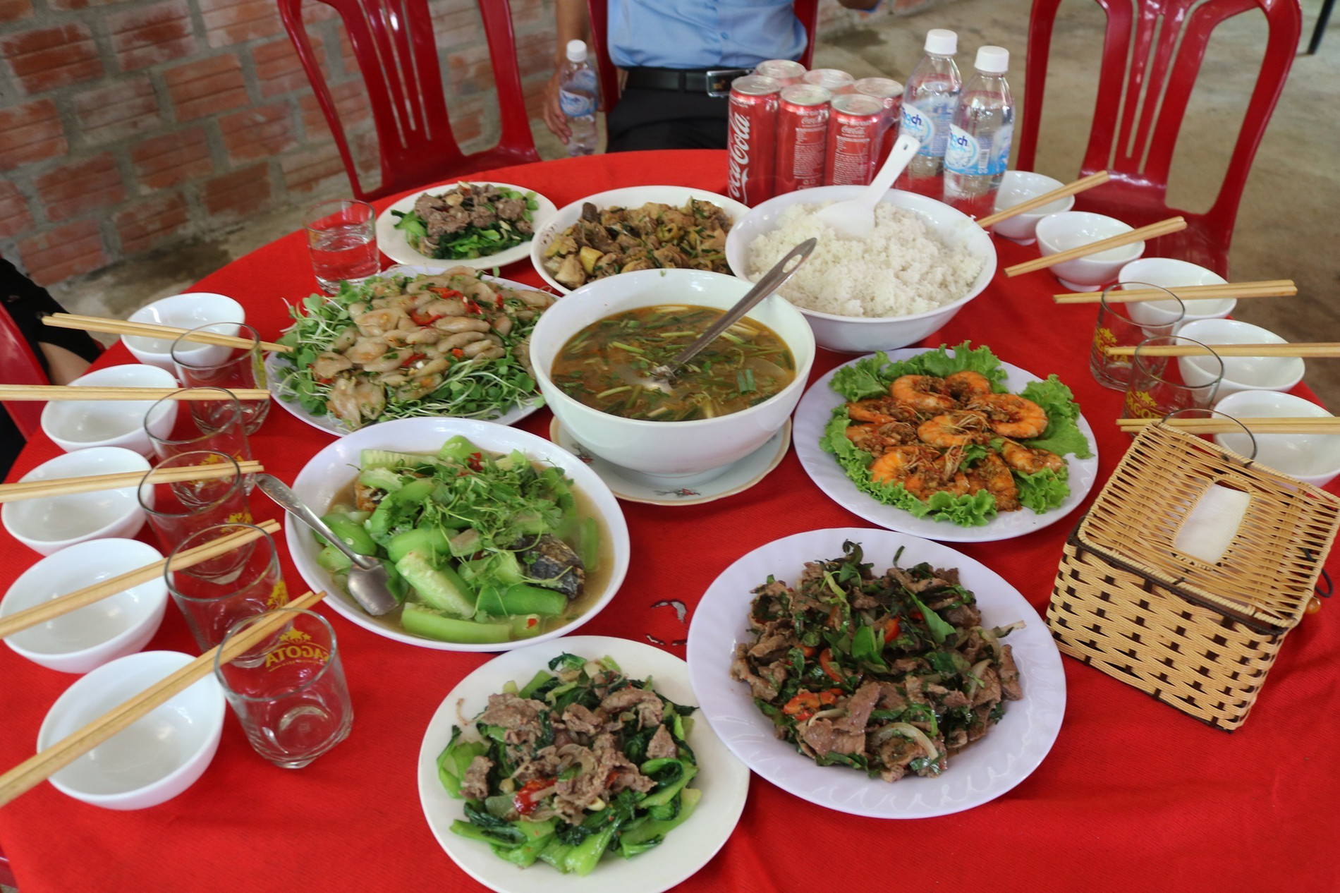 Giếng cổ Gio An 2.jpg