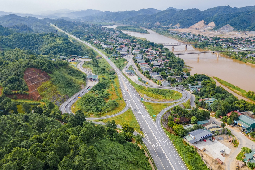Hơn 123.000 ô tô hết tiền trong tài khoản ETC vẫn lưu thông trên cao tốc