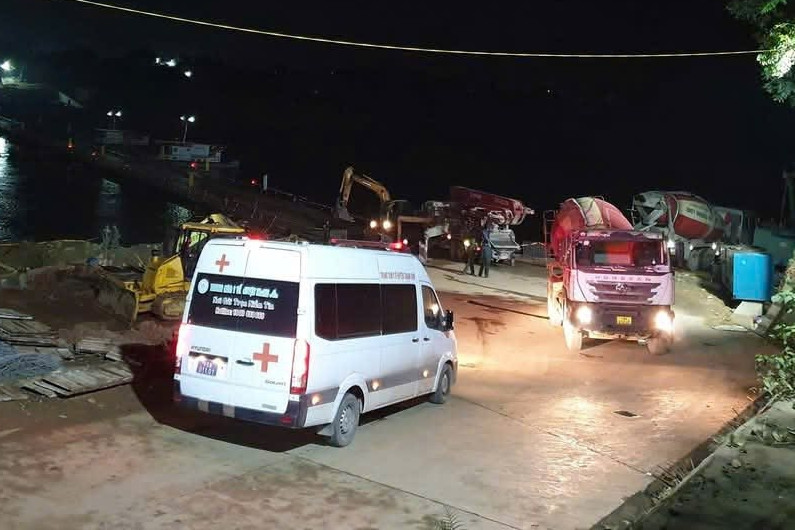 Mệnh lệnh đặc biệt của Lữ đoàn phó Công binh tại cầu phao Phong Châu