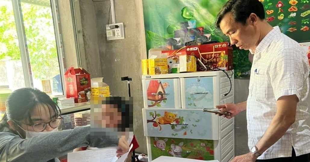 Người phụ nữ tử vong sau khi uống thuốc tại quầy