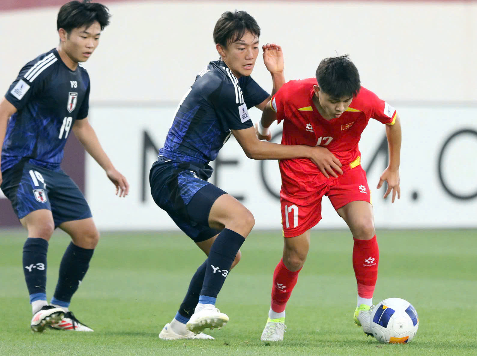 u17 viet nam u17 nhat ban 15.jpg