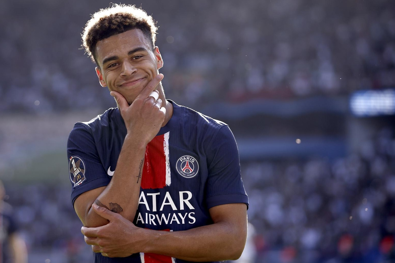 Tin tức về chuyển nhượng 12/4: MU ký Neymar mới, Arsenal lấy Huijsen