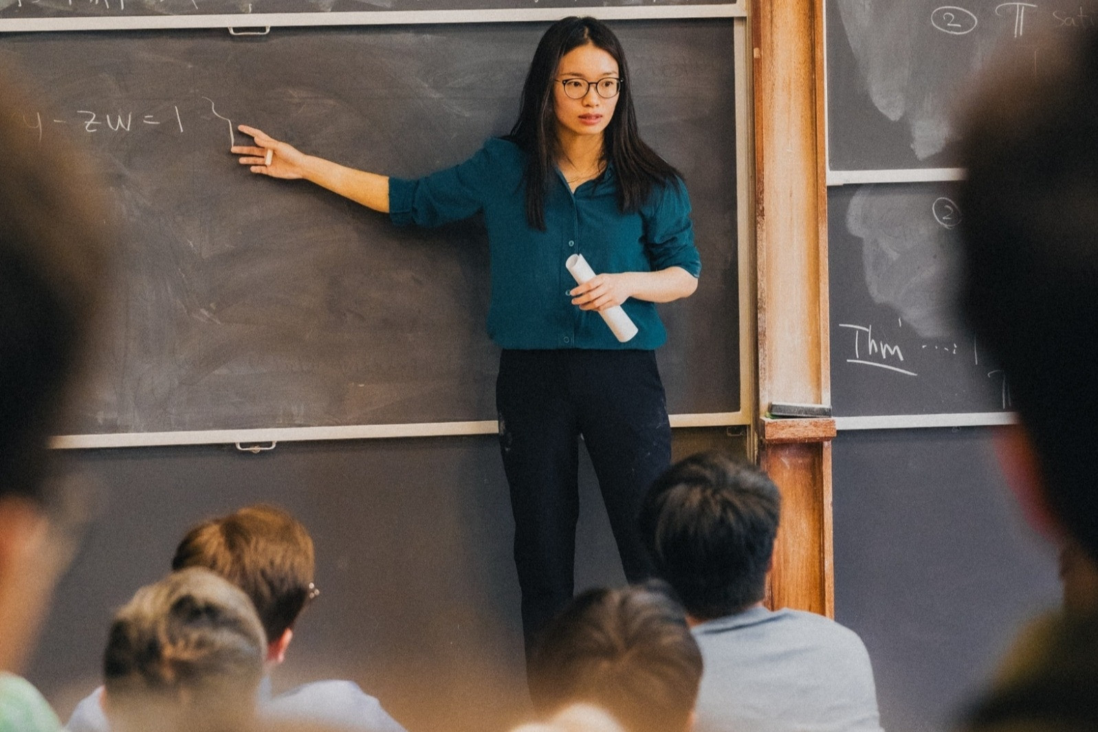 Nữ phó giáo sư 9X góp phần giải bài toán 'cực khó' gần trăm năm qua