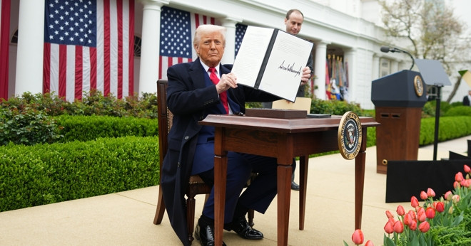 Ông Trump nói có thể loại một số nước khỏi thuế đối ứng