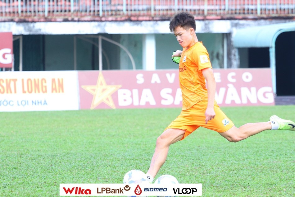 Trực tiếp bóng đá Long An vs Ninh Bình: Khó cản Hoàng Đức cùng đồng đội