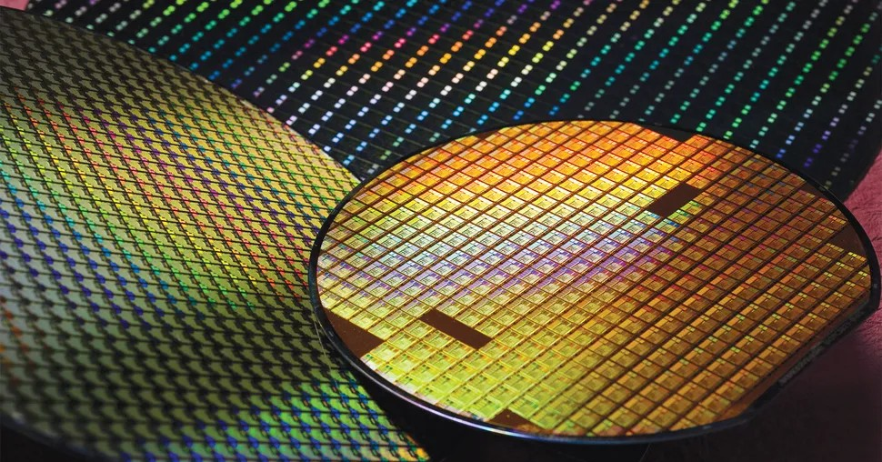 Trung Quốc sửa một chi tiết, bán dẫn Mỹ ‘đứng ngồi không yên’