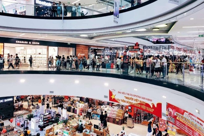 Vạn Hạnh Mall 'tăng cường bảo vệ trực' sau liên tiếp 2 vụ nhảy lầu tử vong