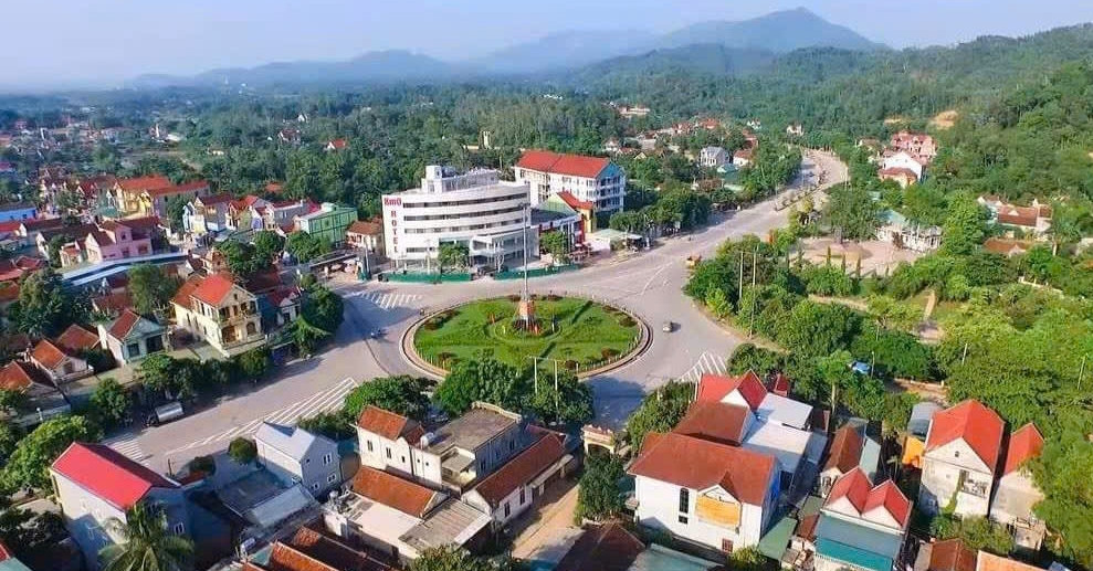 Vụ tuyển dụng 16 viên chức khi đang tinh gọn: Huyện ra quyết định 'nóng'