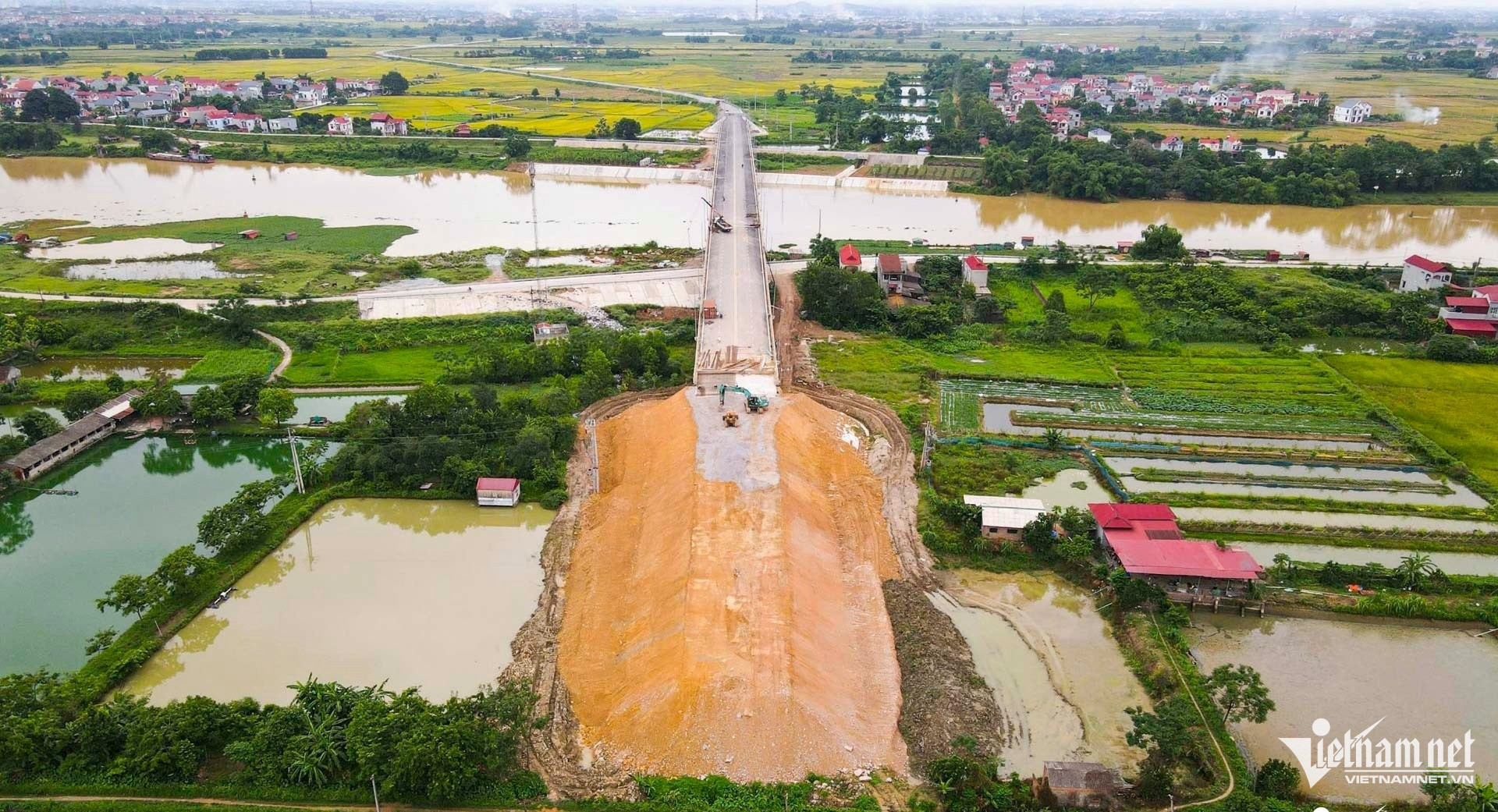 W-dau gia dat bac giang.jpg