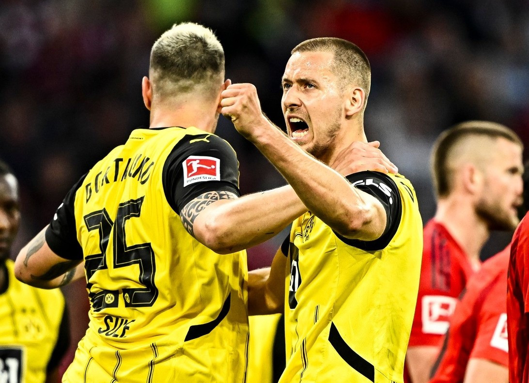 dortmund 2 2 bayern.jpg