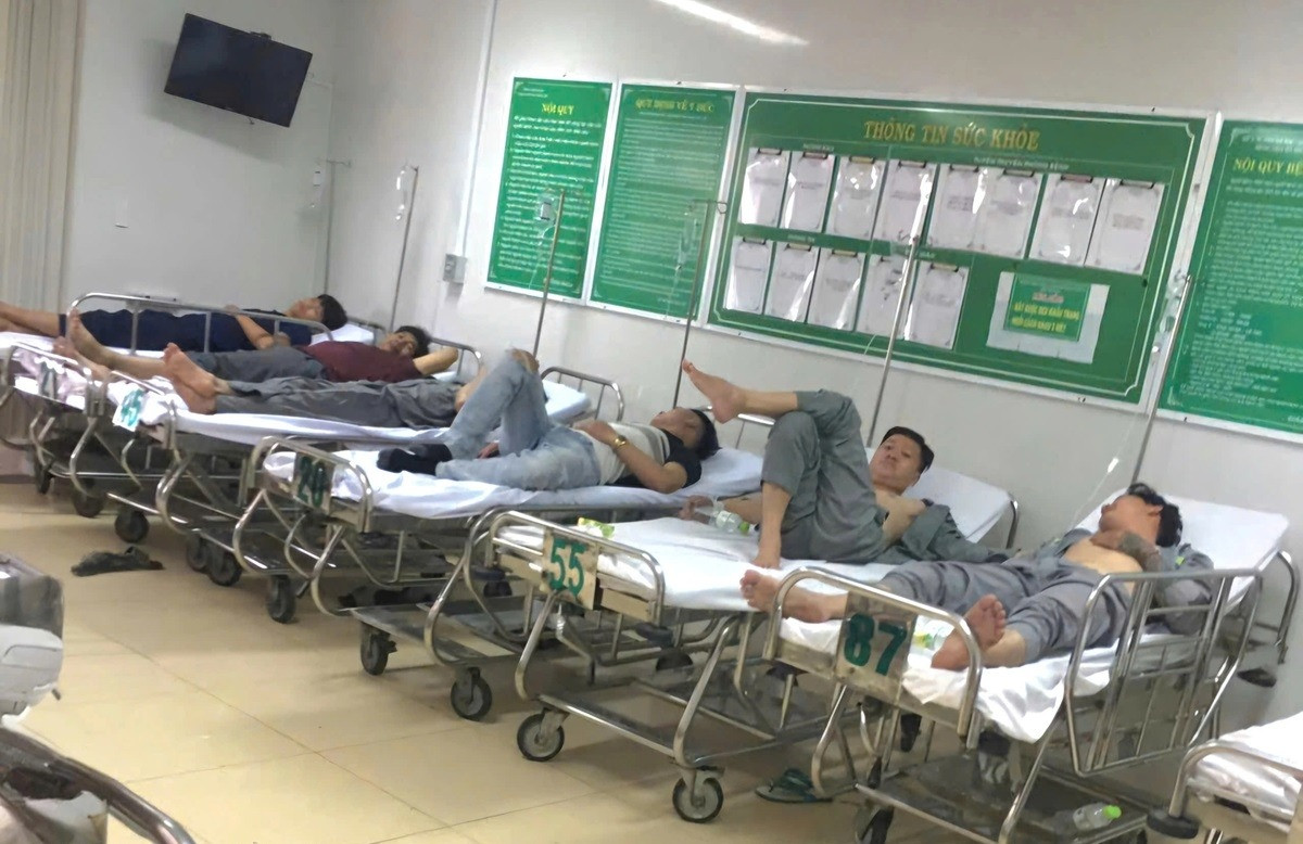 Hàng chục người cấp cứu nghi do ngạt khí_ 1 công nhân đã tử vong.jpg