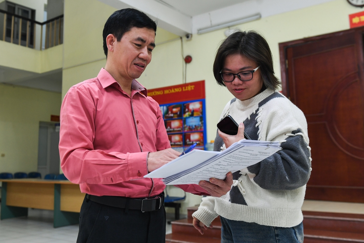 Phó chủ tịch chạy đua với thời gian ở 'siêu' phường Hà Nội, nơi trẻ sinh ra trong năm đủ 1 trường