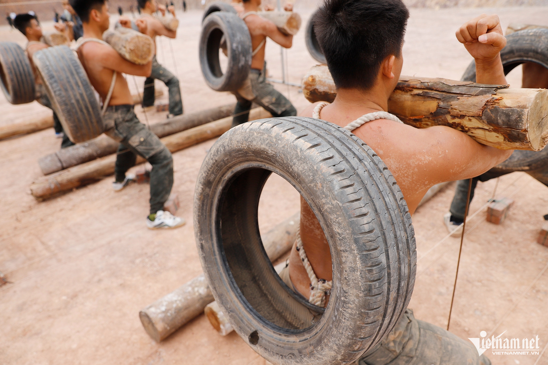 W-canh sat_1.JPG.jpg