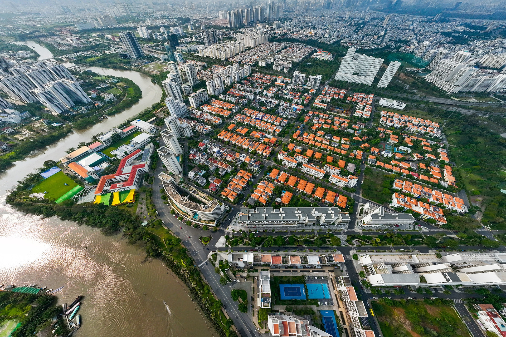 Đại gia nhà đất kín tiếng ở TPHCM lỗ hơn 600 tỷ, còn nợ 1.470 tỷ đồng trái phiếu