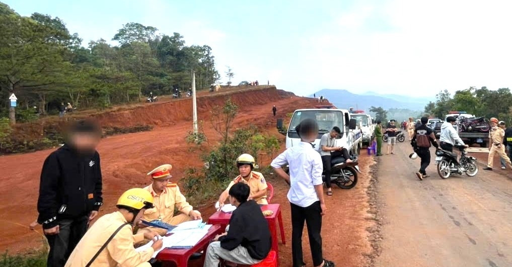 Gần 80 thanh thiếu niên bị xử lý vì gây mất an ninh trật tự khi đi 'săn mây'