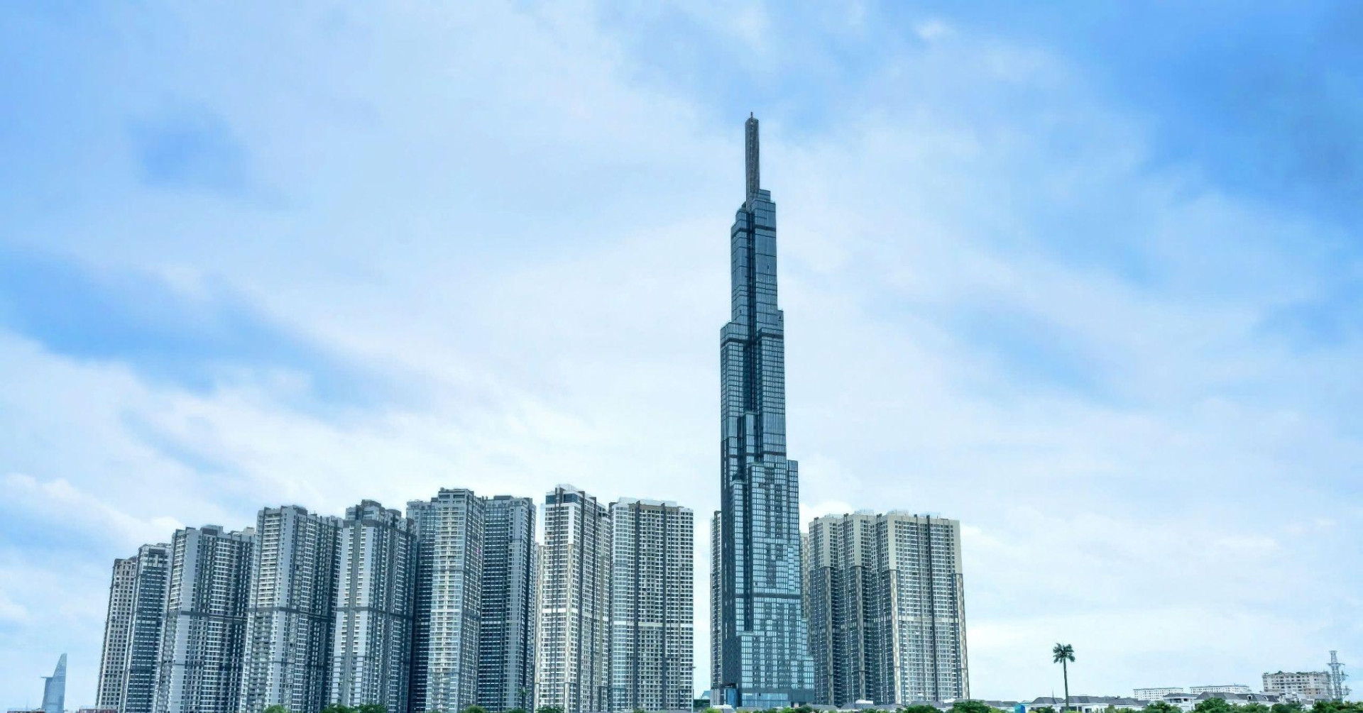 Sơn ngoại thất cao cấp Nippon WeatherGard Plus - dấu ấn bền vững vượt thời gian