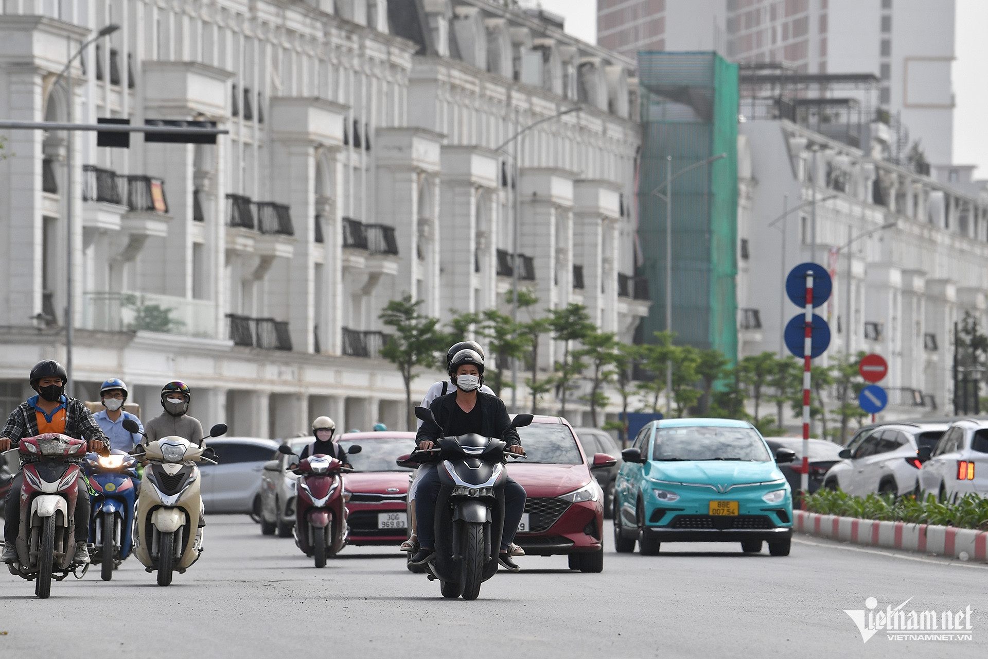 W-lequangdao_19.jpg