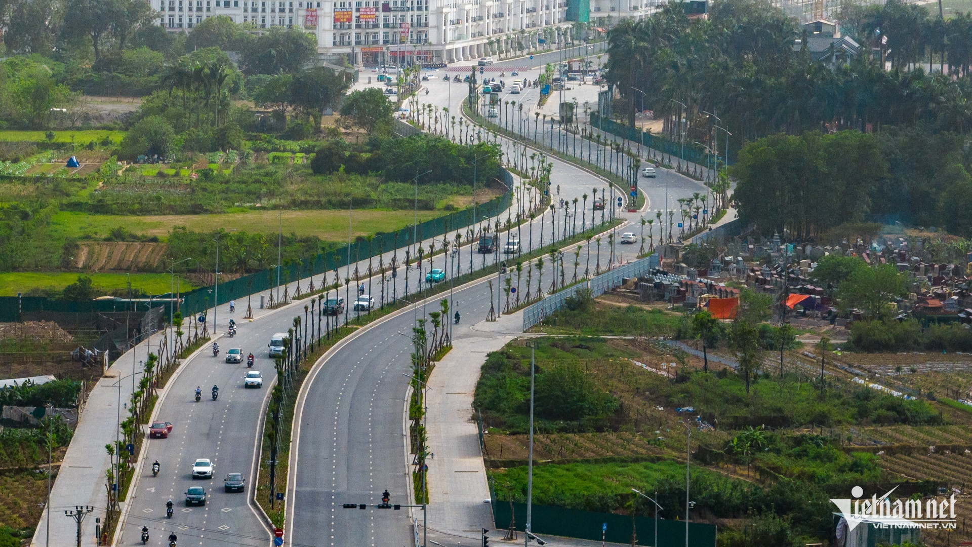 W-lequangdao_3.jpg