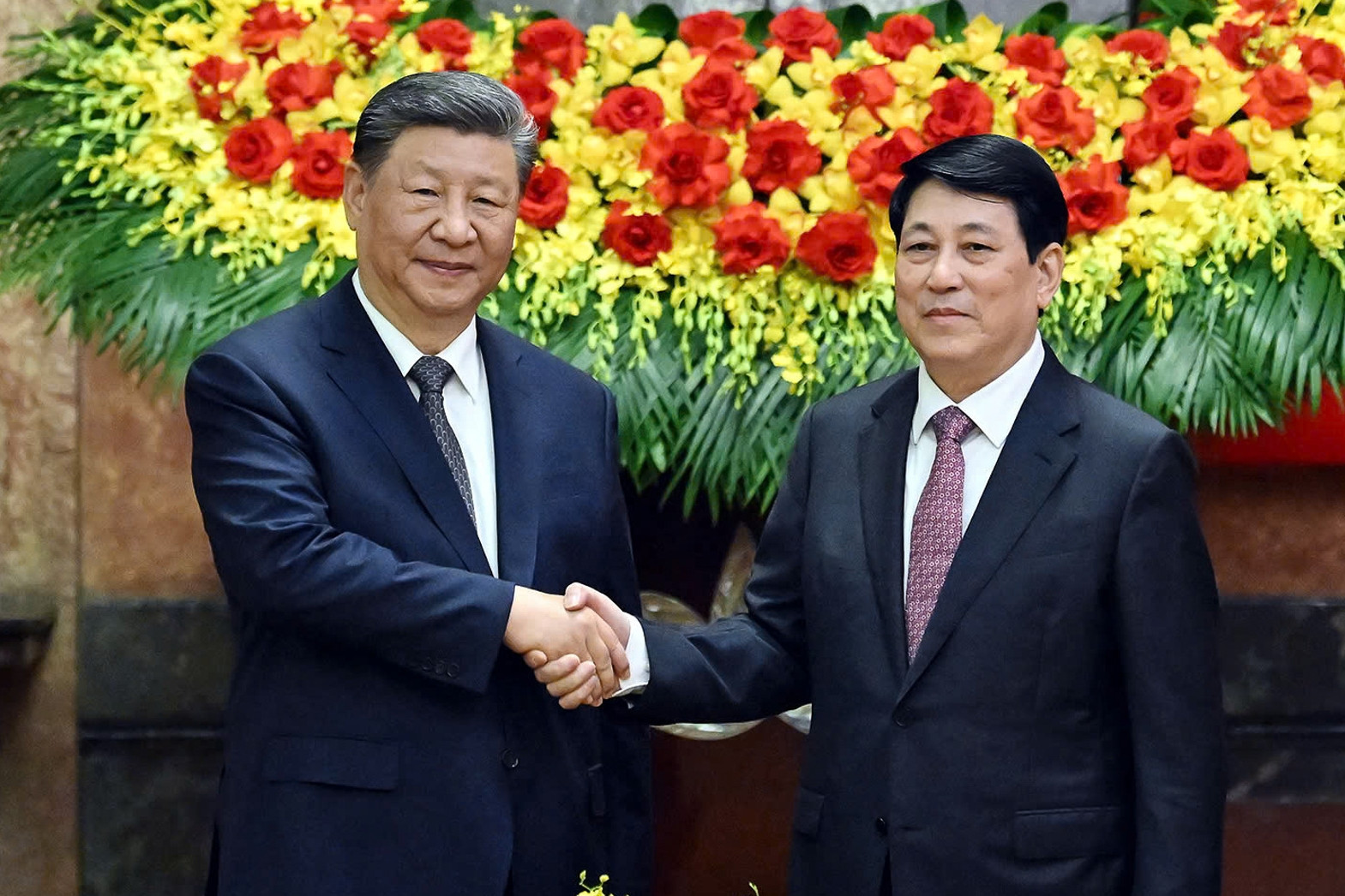 Chủ tịch nước Lương Cường hội đàm với Tổng Bí thư, Chủ tịch nước Tập Cận Bình