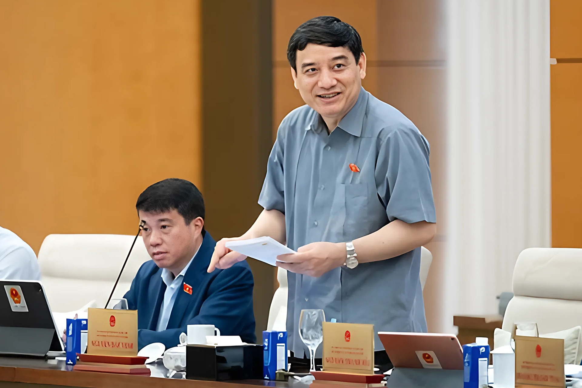 Dự luật sửa đổi phải đề cập đến vấn đề cấm gian dối trong khoa học công nghệ