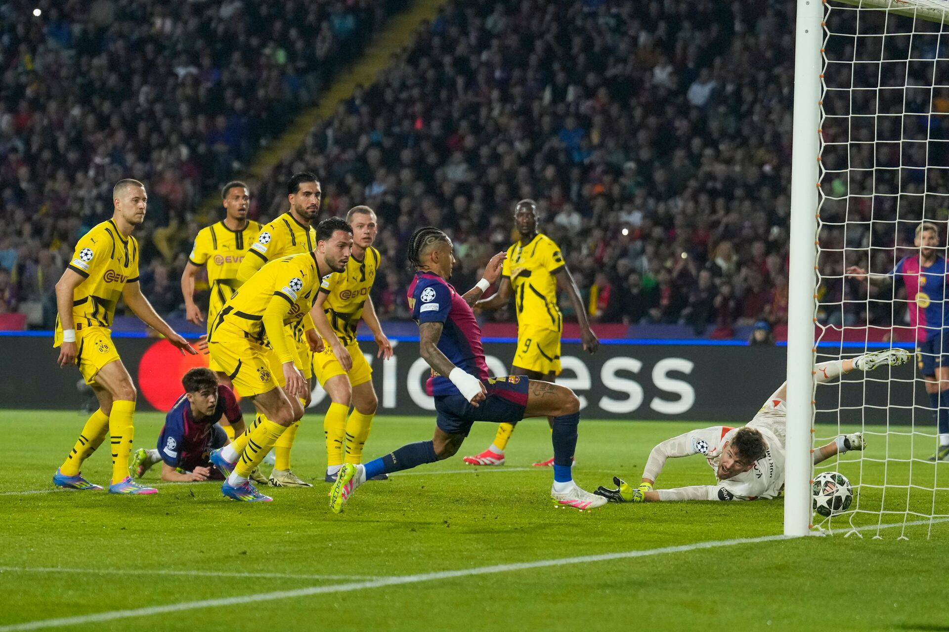 EFE. Barca Dortmund.JPG