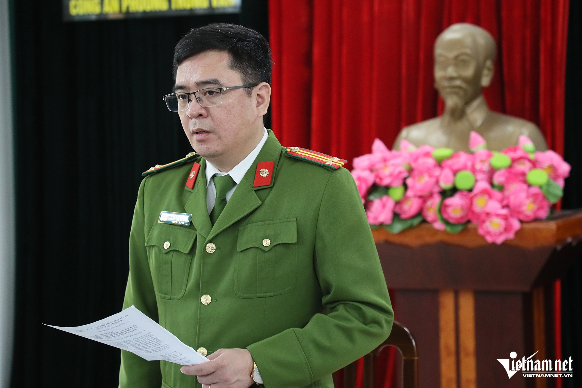 W-cong an phuong trung van 3.jpg