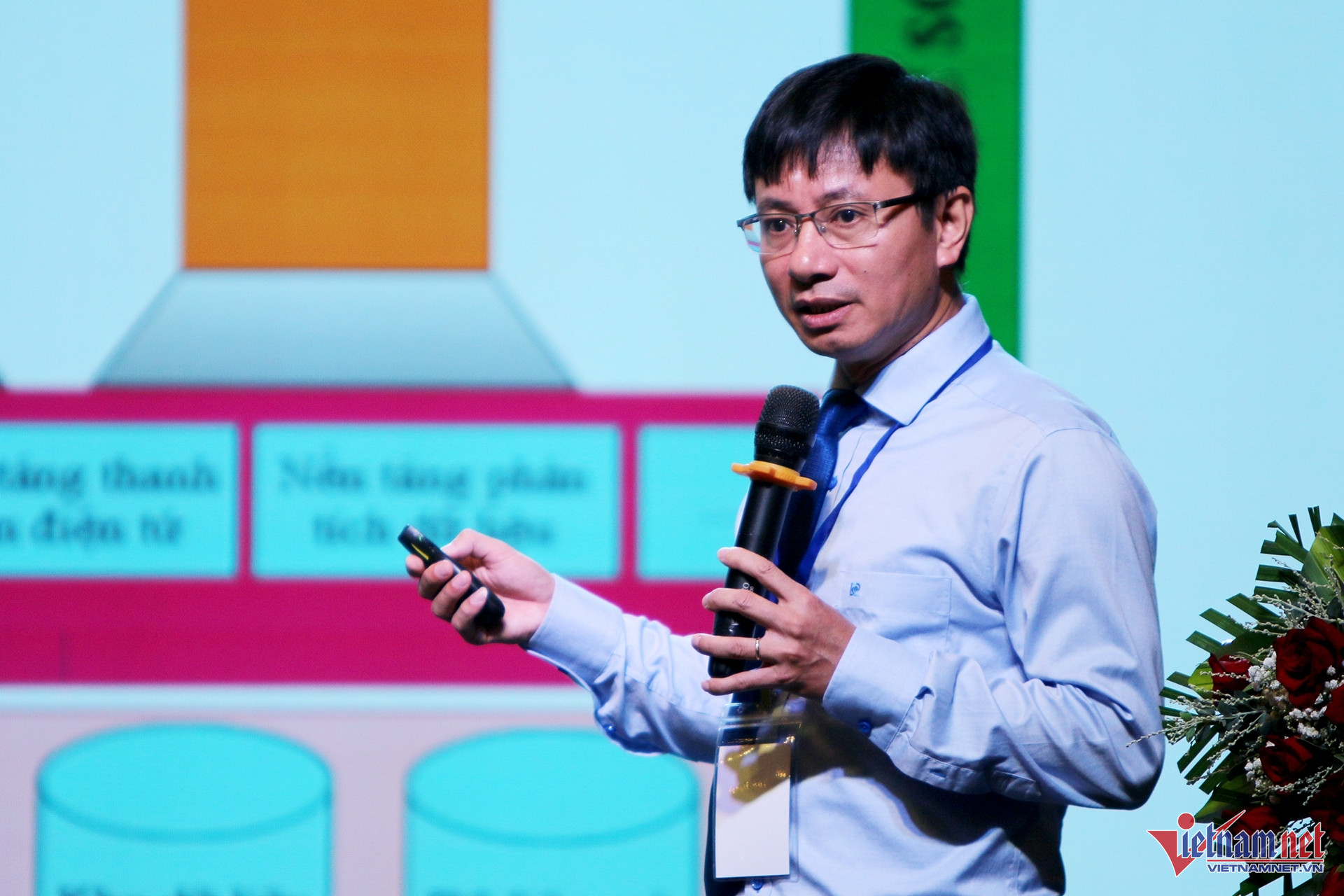 W-ongphamquochoan 1 4478.jpg