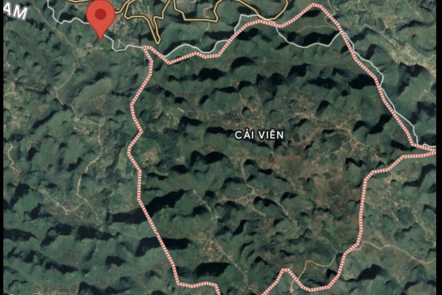 Bể nước trơ đáy, người dân vùng cao ở Cao Bằng 'khát nước' giữa mùa khô