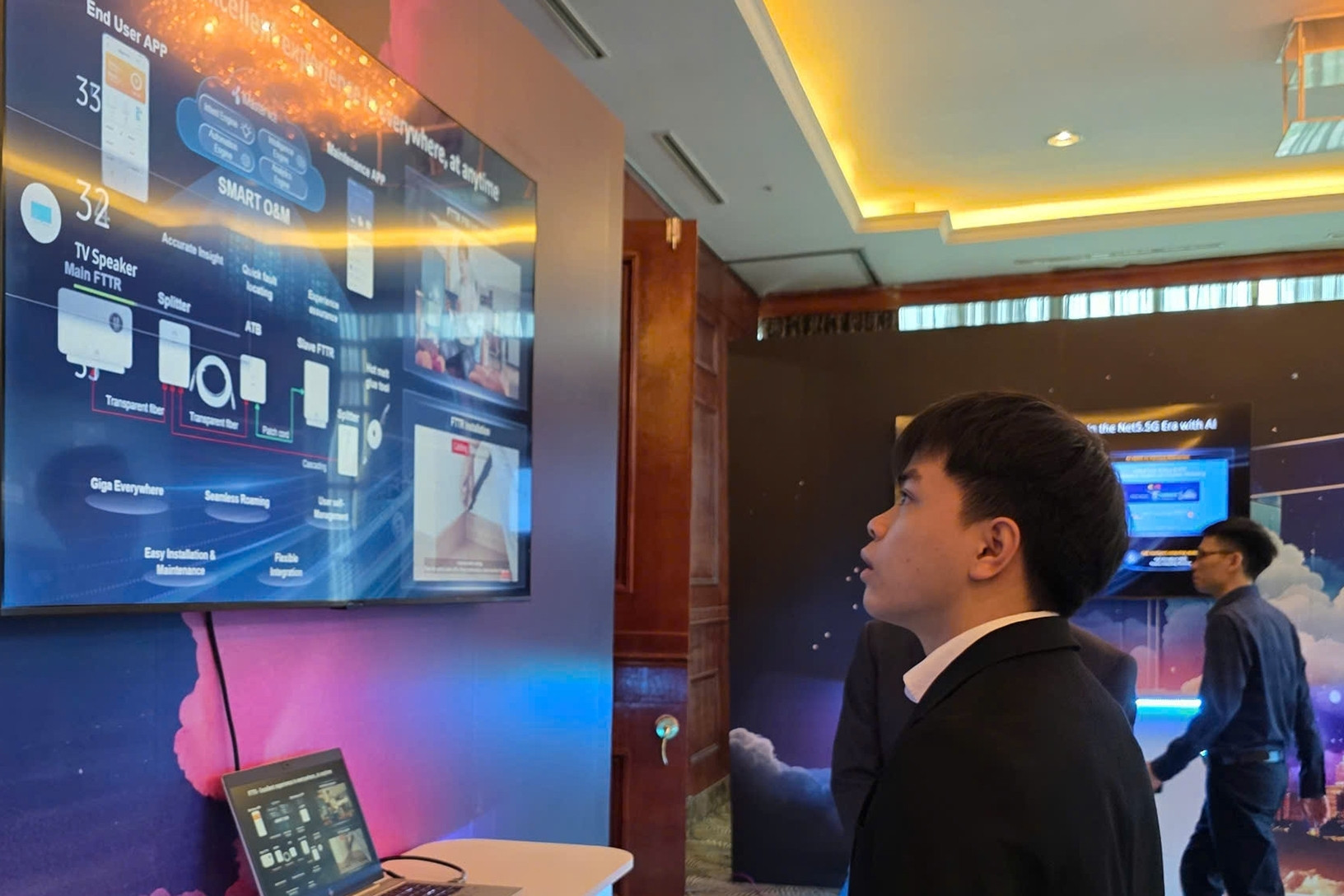Năm 2025 đánh dấu sự khởi đầu của kỷ nguyên AI di động