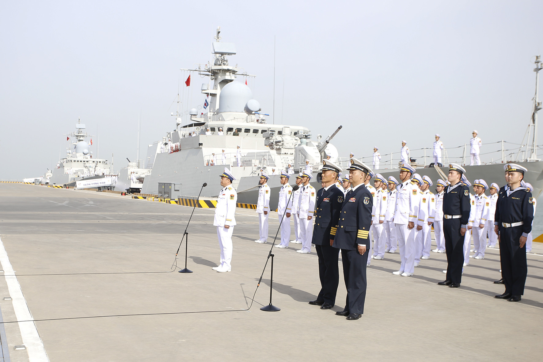 tuần tra hải quân 1.jpg