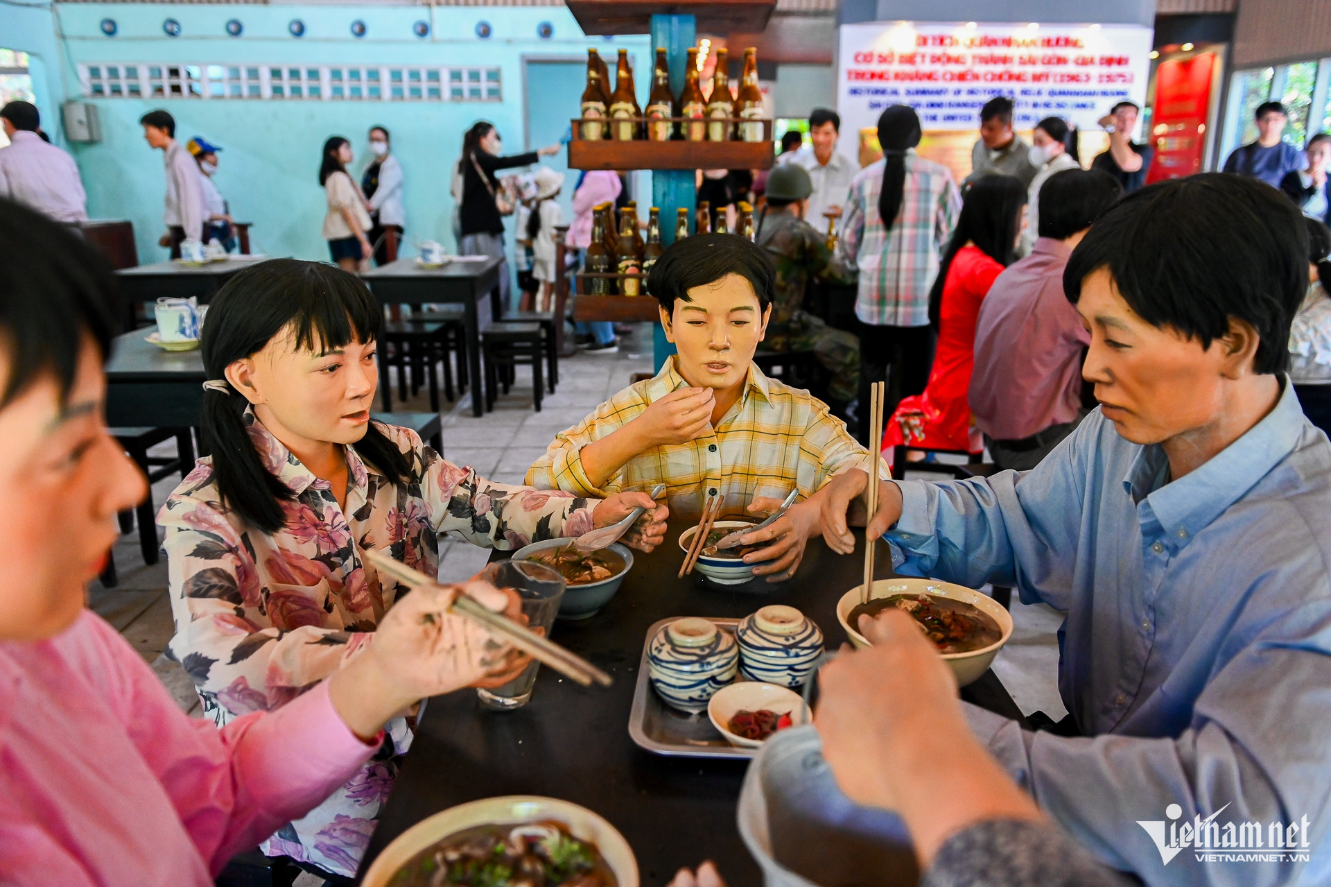 W-quán biệt động sài gòn nguyễn huế 13.jpg