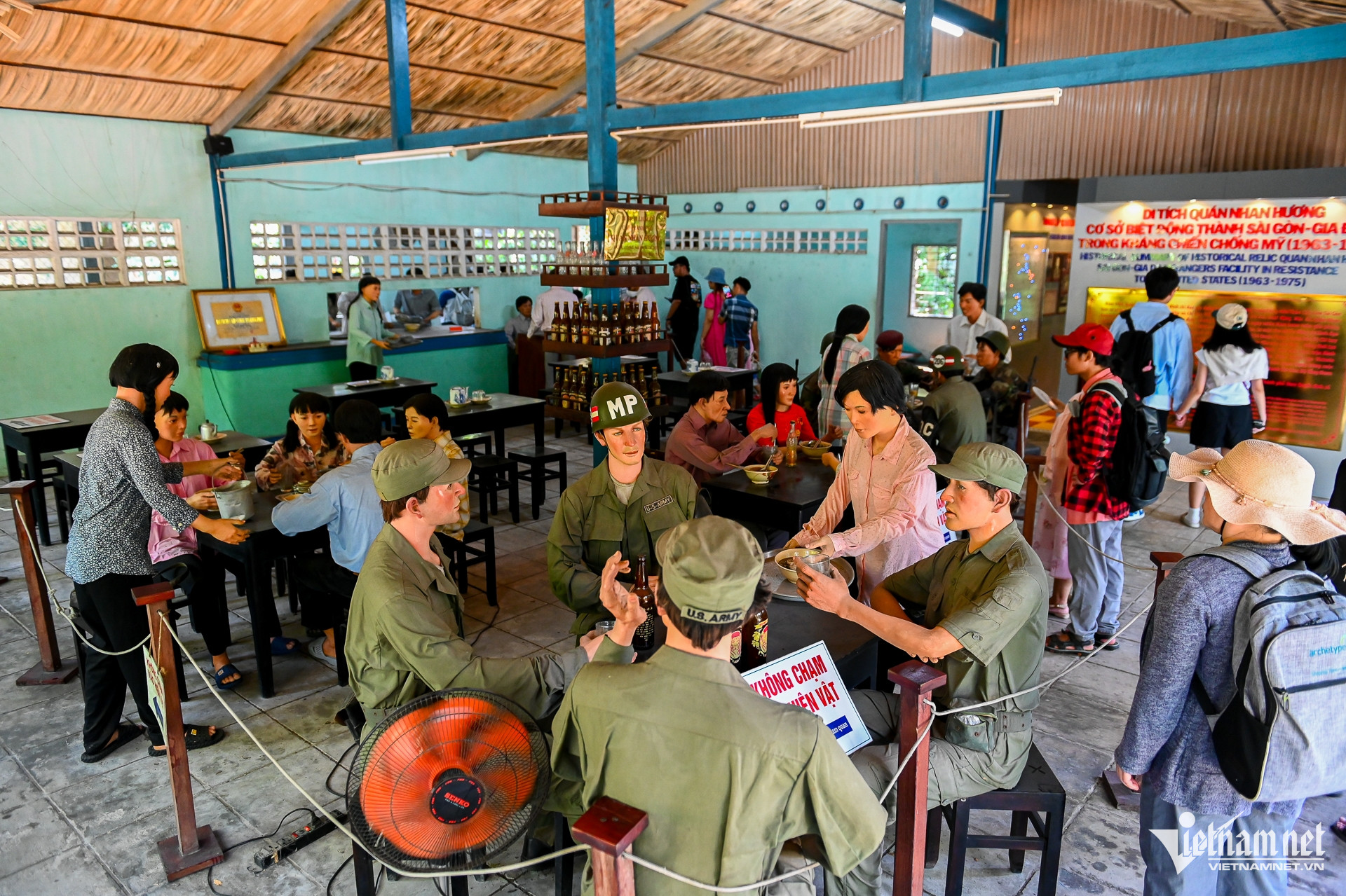 W-quán biệt động sài gòn nguyễn huế 6.jpg