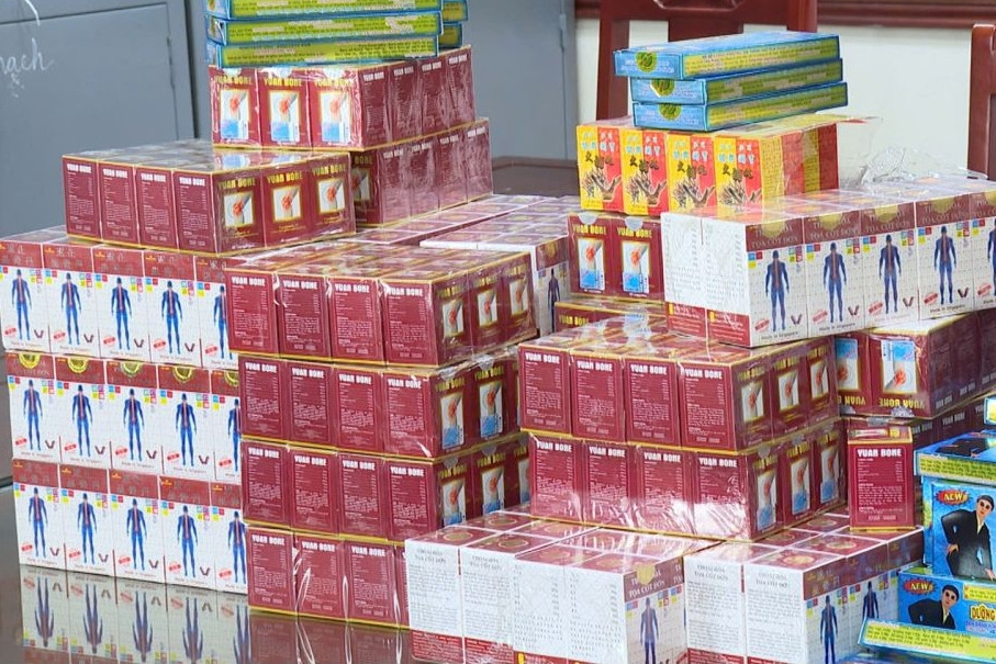 21 loại thuốc tân dược, trị xương khớp giả trong đường dây thu lợi 200 tỷ đồng