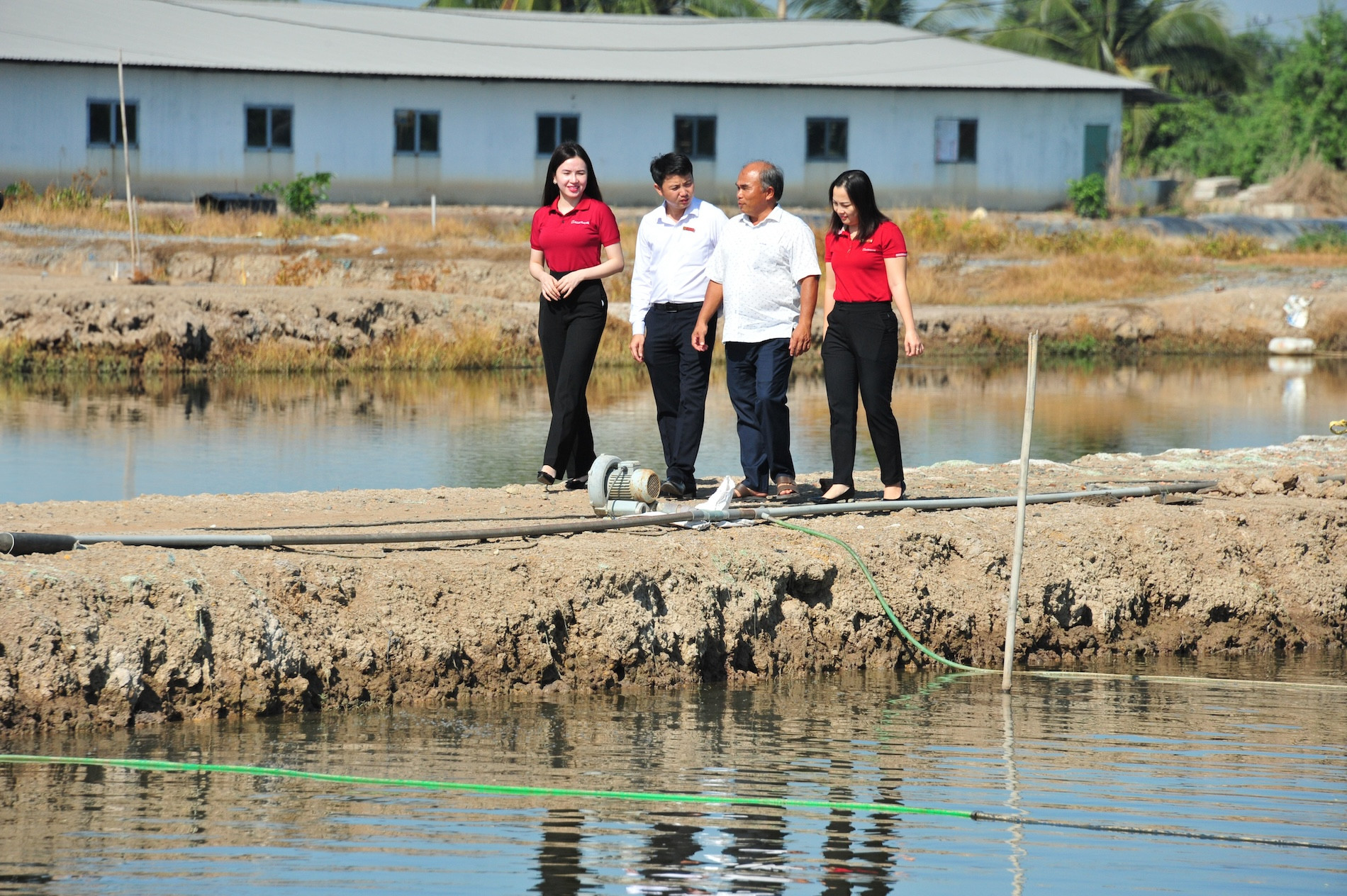 Ảnh 3 lâm thủy sản (1).JPG