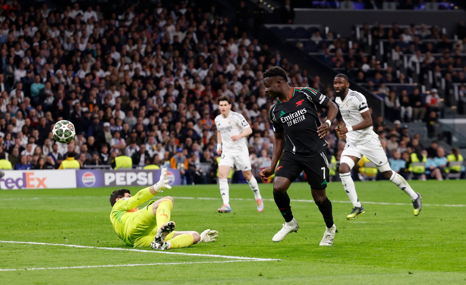 AS. Saka Real Madrid Arsenal.jpg