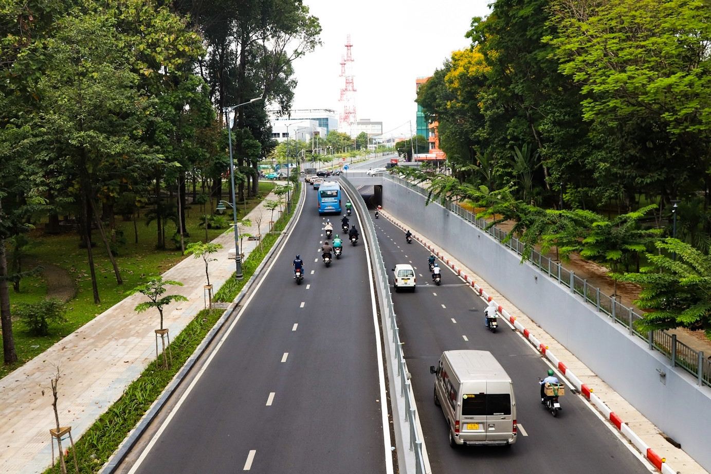 Diện mạo tuyến đường 4.800 tỷ đồng giảm ùn tắc cửa ngõ sân bay Tân Sơn Nhất