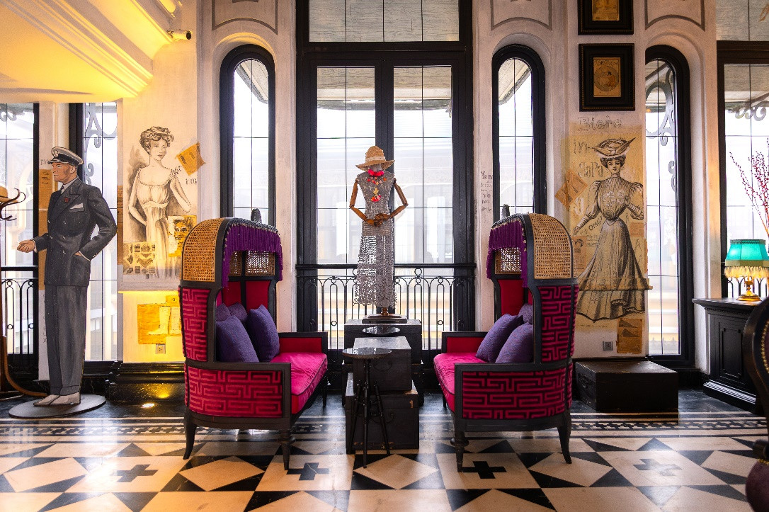 Hotel de la Coupole2