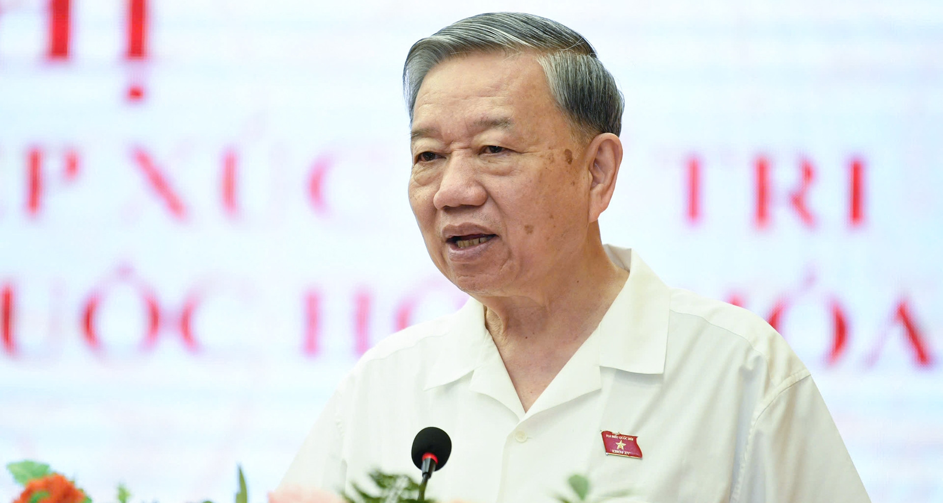 Tổng Bí thư trả lời câu hỏi về lựa chọn cán bộ khi sáp nhập tỉnh, xã