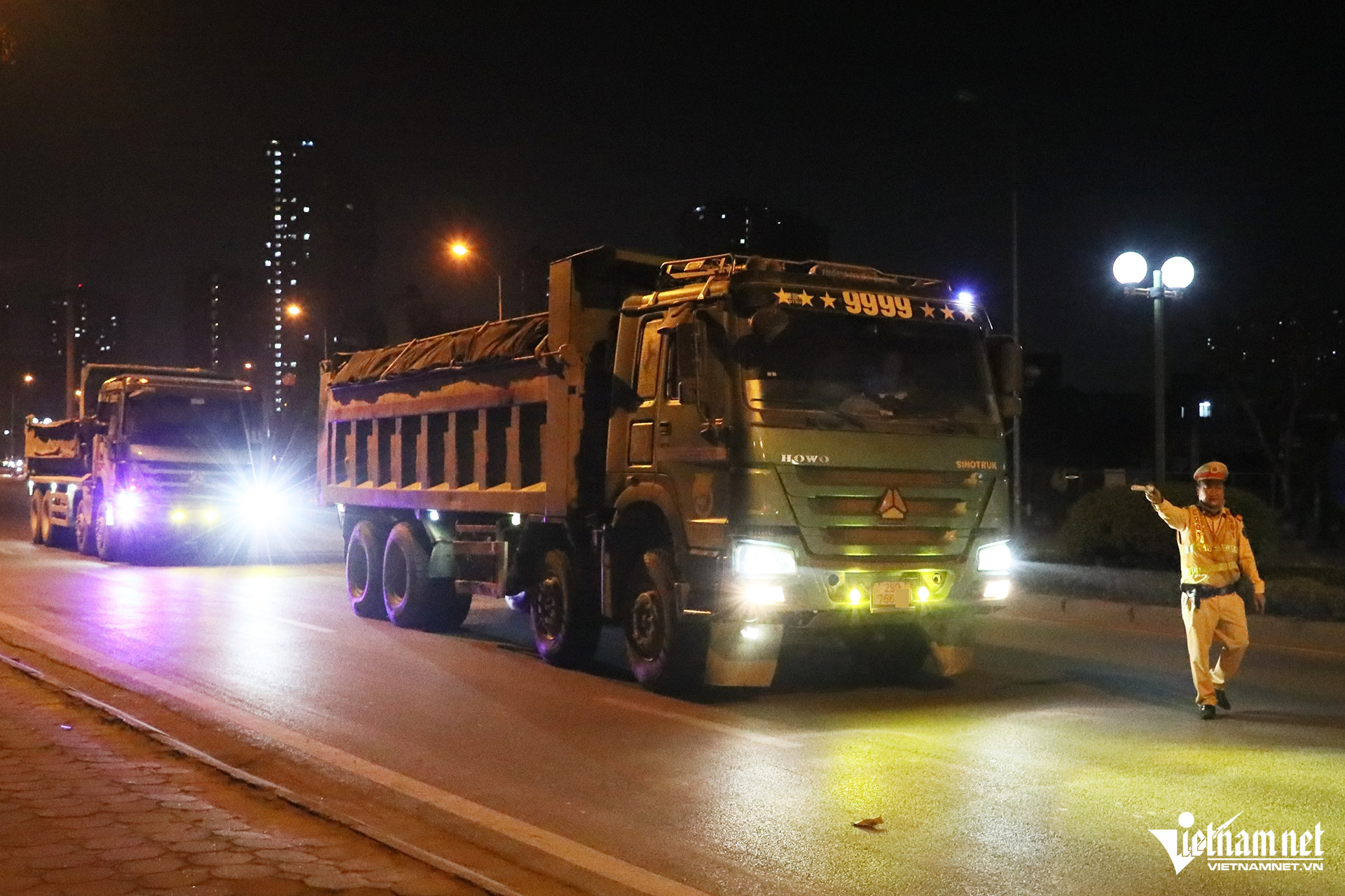 W-kiem tra xe qua tai 8.jpg